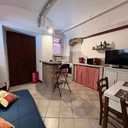 Liguria Holidays- La Casa Della Robby Διαμέρισμα *